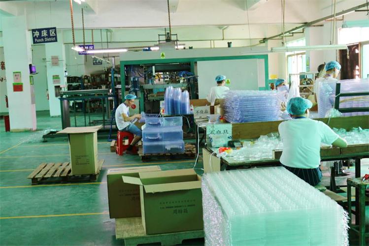 白色PS吸塑内托车间 白色PS吸塑内托车间