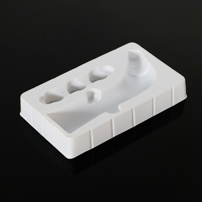 白色内托 白色内托